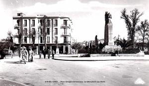 SIDI-BEL-ABBES - PLACE GEORGES CLEMENCEAU - MONUMENT AUX MORTS